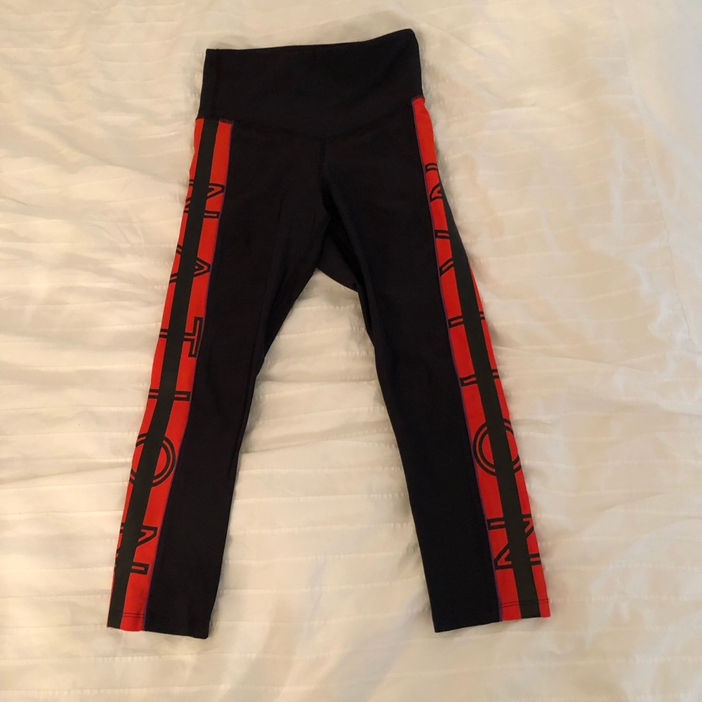 PE nation cropped leggings size small never worn